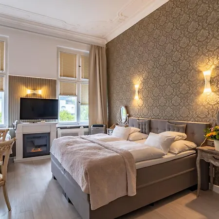 Hotel Augusta Am Kurfuerstendamm-2